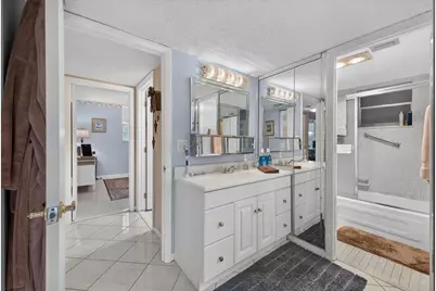 3251 Holiday Springs Boulevard #205, Margate, FL 33063 - Photo 4