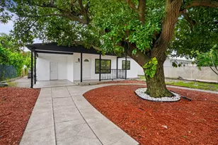 5472 NW 1st Ave, Oakland Park, FL 33309 - Photo 1