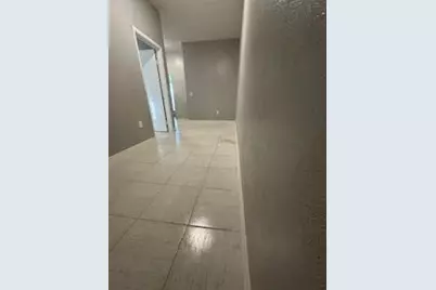 232 SW 10th Street, Hallandale Beach, FL 33009 - Photo 2