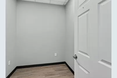 8080 Pasadena Boulevard #Suite A, Pembroke Pines, FL 33024 - Photo 4