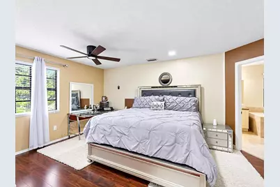 1431 SW 87th Way, Pembroke Pines, FL 33025 - Photo 10