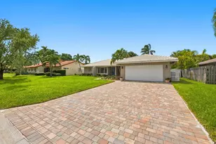 626 NW 100th Way, Coral Springs, FL 33071 - Photo 6