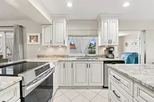 626 NW 100th Way, Coral Springs, FL 33071 - Photo 18