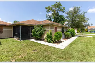 815 Peppertree Court, Wellington, FL 33414 - Photo 2