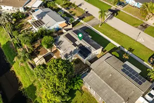 9379 Keating Dr, Palm Beach Gardens, FL 33410 - Photo 4