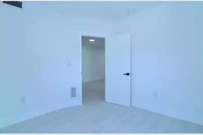 1814 NW 2nd Court #3, Miami, FL 33136 - Photo 4