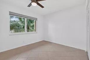 12800 SW 7th Ct, Pembroke Pines, FL 33027 - Photo 14