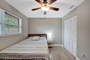 921 NW 14th St, Fort Lauderdale, FL 33311 - Photo 32