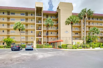 3755 Via Poinciana #402, Lake Worth, FL 33467 - Photo 30