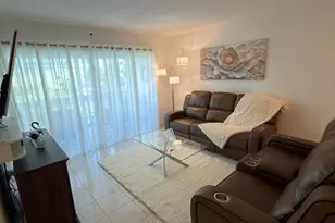 450 Paradise Isle Blvd, Hallandale Beach, FL 33009 - Photo 4