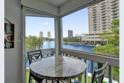 450 Paradise Isle Boulevard #201, Hallandale Beach, FL 33009 - Photo 16