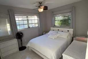 450 Paradise Isle Blvd, Hallandale Beach, FL 33009 - Photo 12