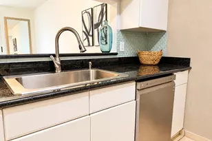 2475 Brickell Ave, Miami, FL 33129 - Photo 8