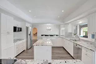 2831 NE 59th St, Fort Lauderdale, FL 33308 - Photo 18