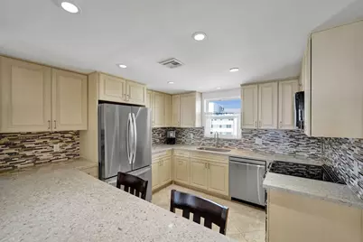 1051 Hillsboro Mile #906E, Hillsboro Beach, FL 33062 - Photo 14