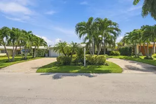 4230 NE 19th Ave, Oakland Park, FL 33308 - Photo 8