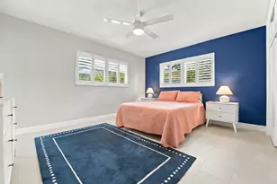 4230 NE 19th Ave, Oakland Park, FL 33308 - Photo 28