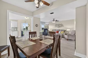 3871 Via Poinciana, Lake Worth, FL 33467 - Photo 20