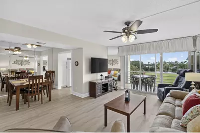 3871 Via Poinciana #407, Lake Worth, FL 33467 - Photo 12