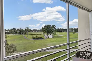 3871 Via Poinciana, Lake Worth, FL 33467 - Photo 30