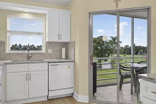 3871 Via Poinciana, Lake Worth, FL 33467 - Photo 26
