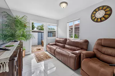 946 McIntosh Street, West Palm Beach, FL 33405 - Photo 14