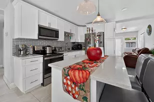 946 McIntosh St, West Palm Beach, FL 33405 - Photo 10