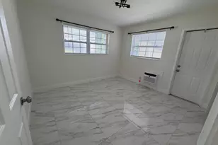 421 NE 11th St, Fort Lauderdale, FL 33304 - Photo 8