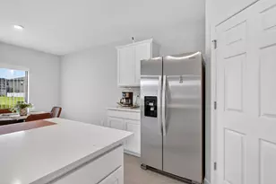 469 Seafoam Cir, Fort Pierce, FL 34945 - Photo 24