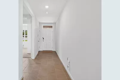 469 Seafoam Circle, Fort Pierce, FL 34945 - Photo 6