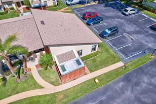 7917 SE Villa Cir, Hobe Sound, FL 33455 - Photo 18
