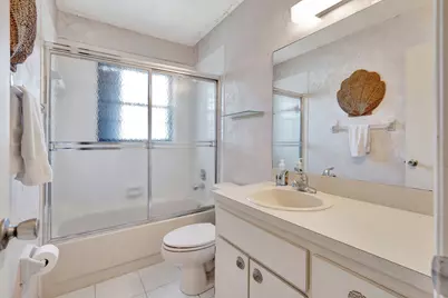 7917 SE Villa Circle, Hobe Sound, FL 33455 - Photo 14