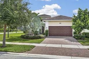 16065 Key Biscayne Ln, Westlake, FL 33470 - Photo 2