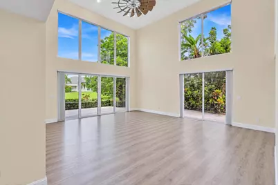 23281 Butterfly Palm Court, Boca Raton, FL 33433 - Photo 22