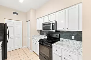 9857 Baywinds Dr, West Palm Beach, FL 33411 - Photo 14