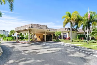 3590 Via Poinciana #216, Lake Worth, FL 33467 - Photo 14