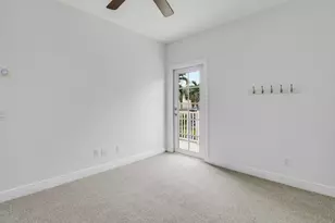 4014 Community Dr, Jupiter, FL 33458 - Photo 6