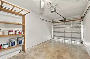 10627 NW 7th St, Pembroke Pines, FL 33026 - Photo 22