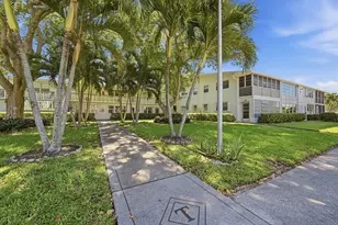 551 Durham Cir, Deerfield Beach, FL 33442 - Photo 1
