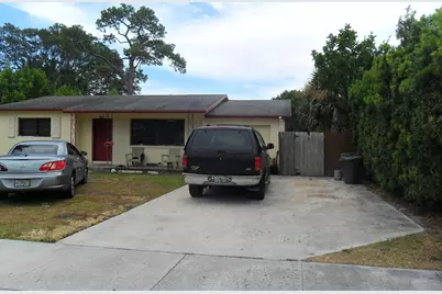 730 W Ilex Drive, Lake Park, FL 33403 - Photo 6