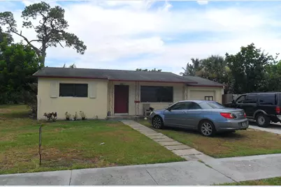 730 W Ilex Drive, Lake Park, FL 33403 - Photo 4