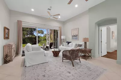 831 Island Club Square, Vero Beach, FL 32963 - Photo 4