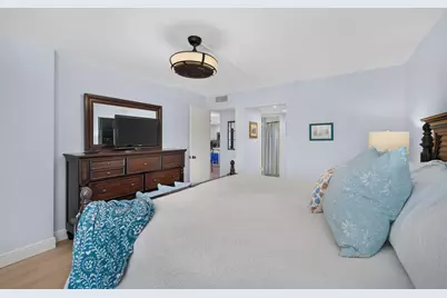 8 Royal Palm Way #104, Boca Raton, FL 33432 - Photo 26