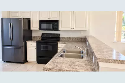 1977 Marsh Harbor Drive #402, Riviera Beach, FL 33404 - Photo 2