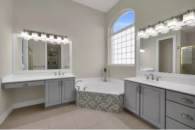 1417 W Island Club Square, Vero Beach, FL 32963 - Photo 16