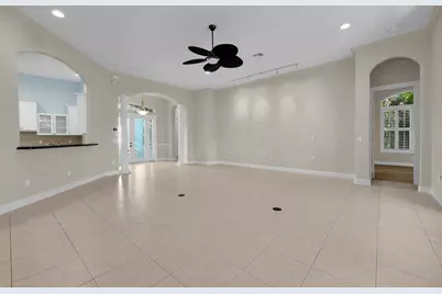 1417 W Island Club Square, Vero Beach, FL 32963 - Photo 4