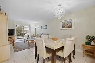 2620 NE 1st Ct, Boynton Beach, FL 33435 - Photo 10