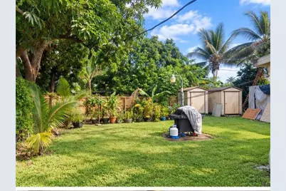 4301 SW 28th Street, West Park, FL 33023 - Photo 12