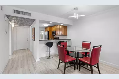 16 Royal Palm Way #205, Boca Raton, FL 33432 - Photo 8
