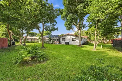 2537 NW 116th Terrace, Coral Springs, FL 33065 - Photo 26